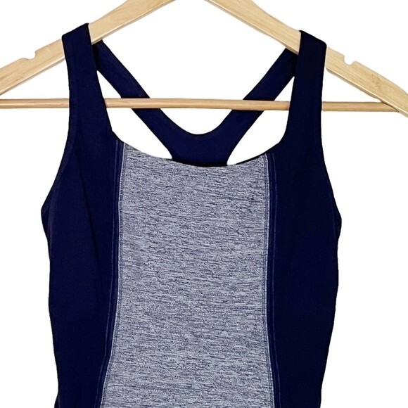 3/$30 Lululemon Get Fit Tank Top Heathered Deep Indigo Women’s Size 6 - Picture 4 of 12